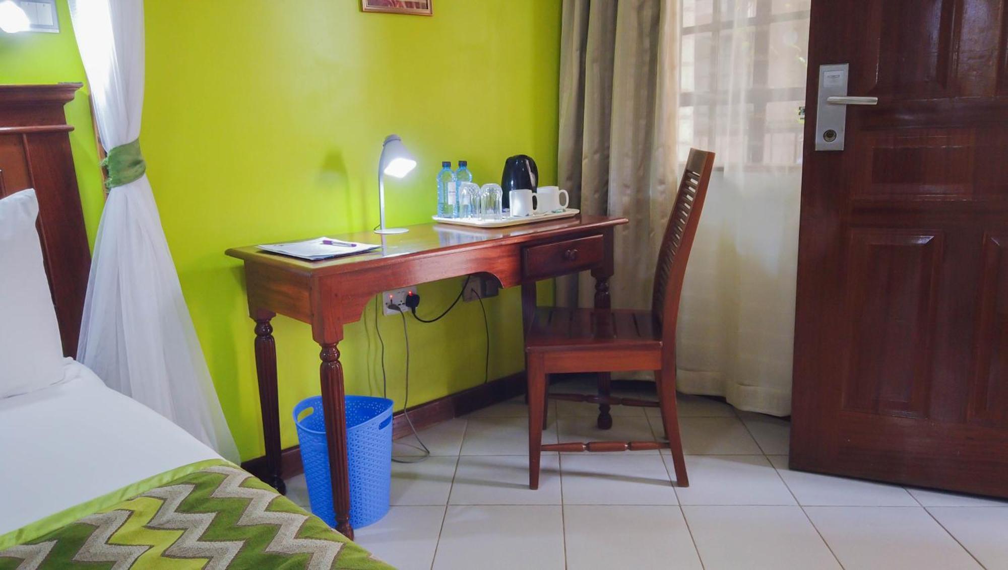 67 Airport Hotel Nairobi Mlolongo Kültér fotó
